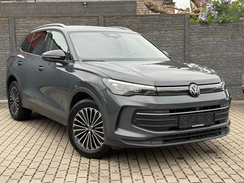 Volkswagen Tiguan 1.5 eTSI mHEV DSG Goal "Navi/Trekhaak/360, Automaat, 4 deurs, Leder en Stof, Lichtsensor