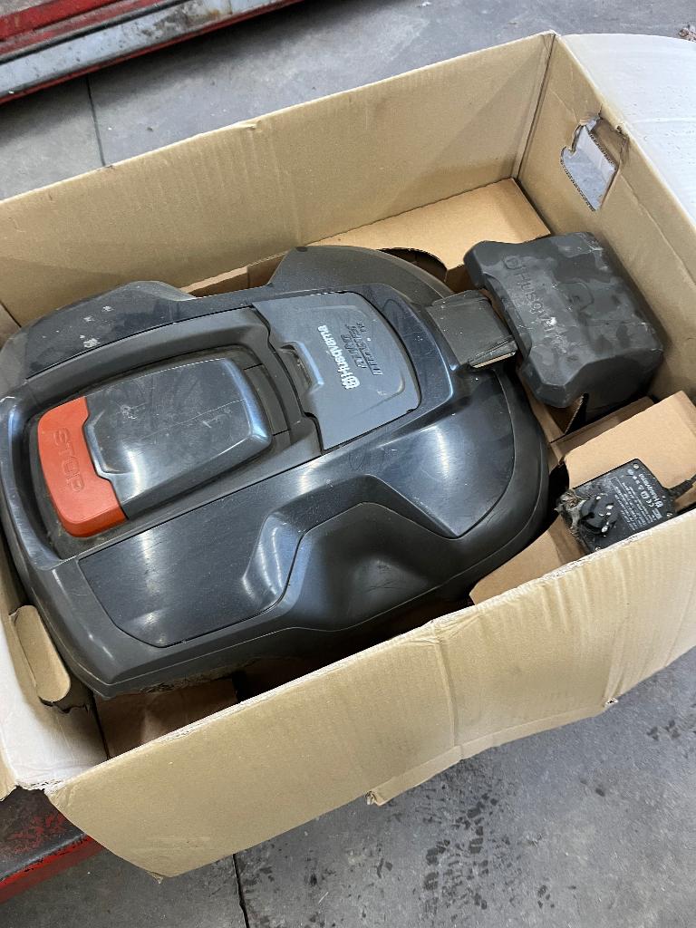 Husqvarna 310, Ophalen, Gebruikt, 20 tot 25 cm, Husqvarna