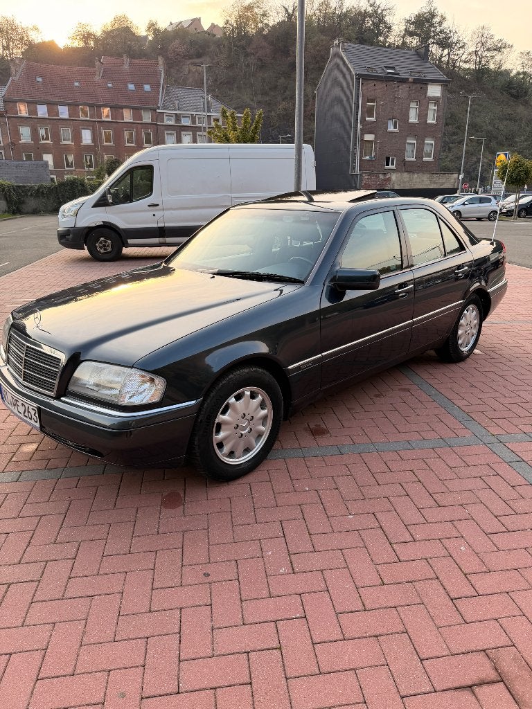 Mercedes c 220, Autos, Achat, Carnet d'entretien, Autre carrosserie, Diesel