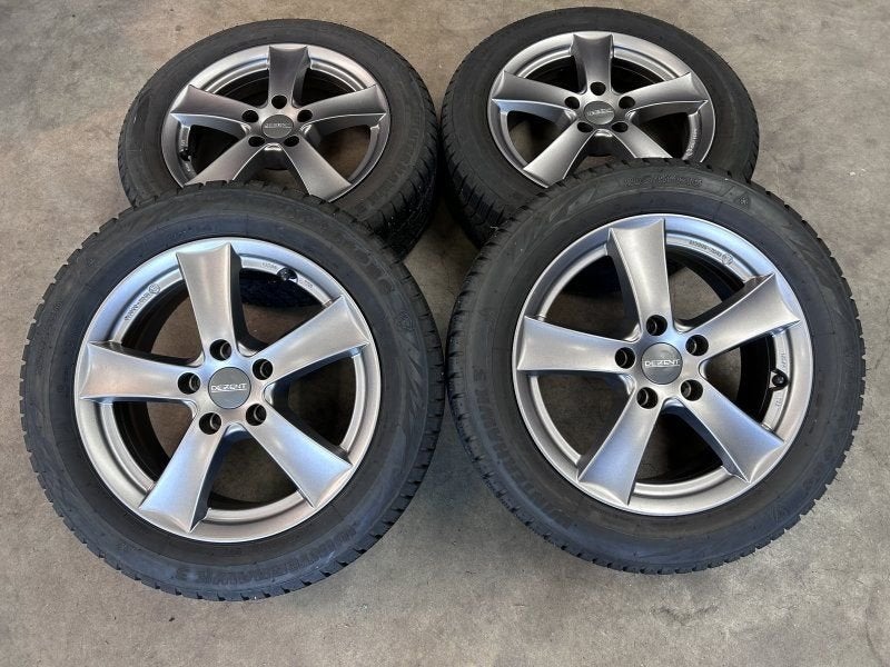 16 inch Dezent velgen + winterbanden VW Golf - Caddy / Audi, Autos : Pièces & Accessoires, Pneus et Jantes, Pneus hiver, 16 pouces