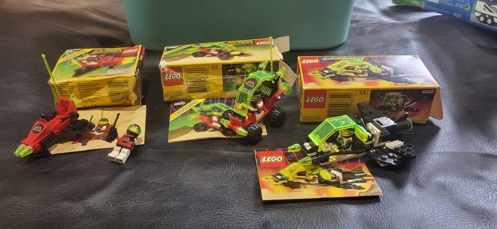 Lego space set, Enlèvement