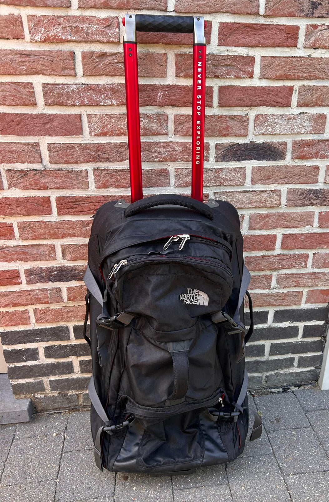 Reiskoffer “The Northe Face”, Handtassen en Accessoires, Tassen | Reistassen en Weekendtassen, Ophalen, Zo goed als nieuw, Wieltjes