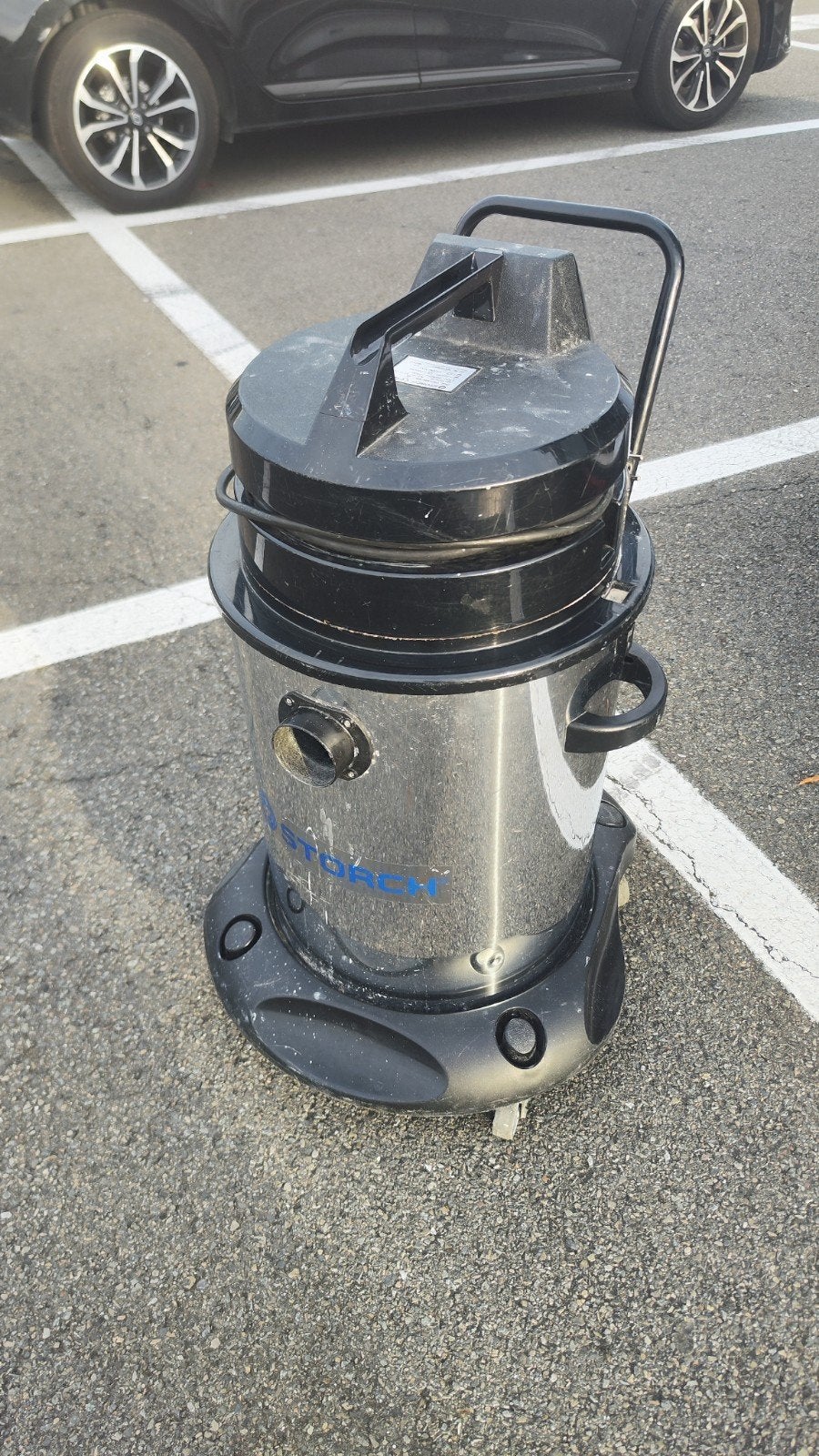 aspirateur industriel sans tuyau, Electroménager, Enlèvement, Utilisé, Réservoir, Aspirateur industriel