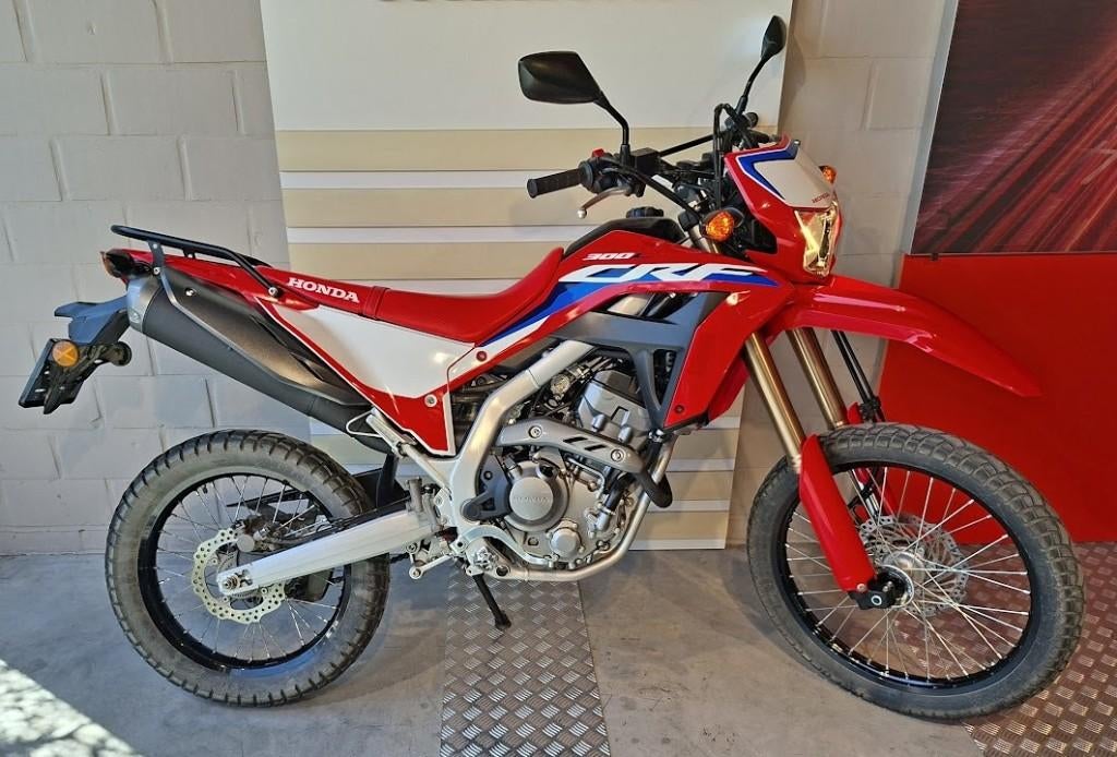 HONDA CRF300, 286 cc, Bedrijf, Enduro, Minimaal motorrijbewijs A2
