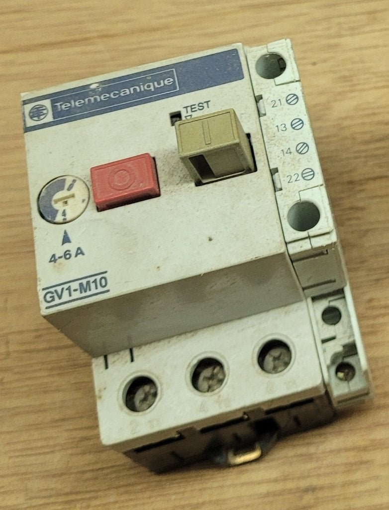 Interrupteur de sécurité Telemecanique GV1-M10, Enlèvement ou Envoi, Utilisé