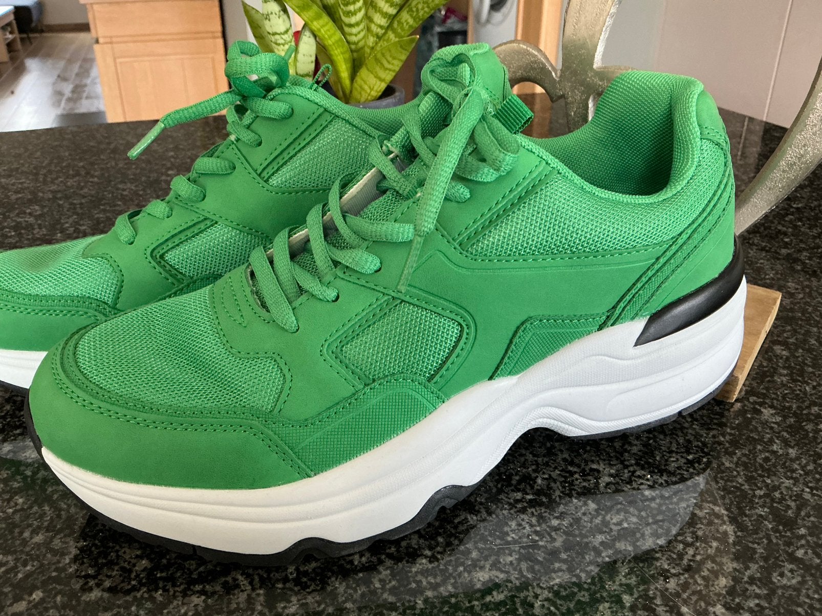 Sneakers taille 41, Neuf, Enlèvement ou Envoi, Sneakers et Baskets, Vert