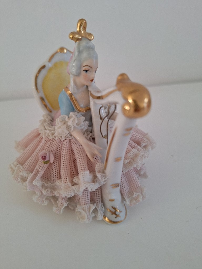 Origineel vintage porselein beeldje, Ophalen
