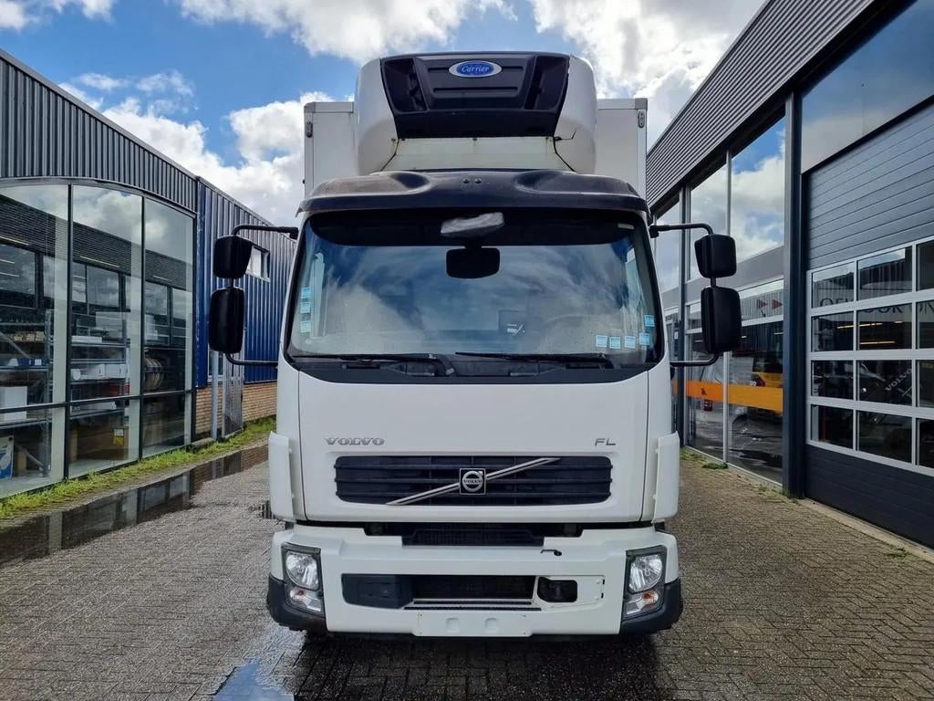 Volvo FL 12.240 Kuhlkoffer Carrier Supra 850 BITEMP -30C /+3, Auto's, Euro 5, Zwart, 246 pk, Wit