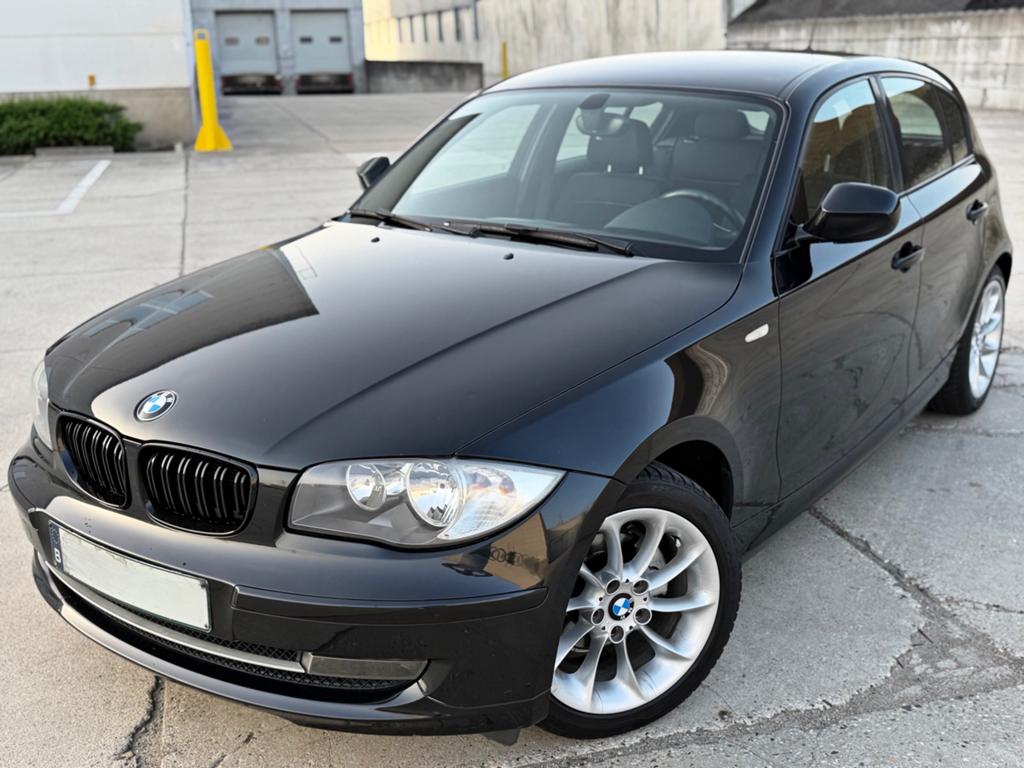 BMW 116i Edition - 122.000km - 2010 - Blanco Gekeurd - Euro5, Auto's, BMW, 90 kW, Euro 5, 1995 cc, Zwart