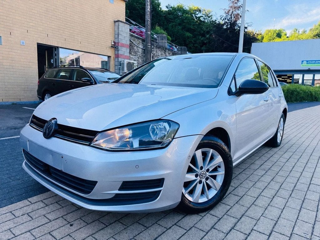 Volkswagen Golf Golf 1.6 CR TDi Trendline (bj 2015), Auto's, Gebruikt, Euro 6, 4 cilinders, Golf
