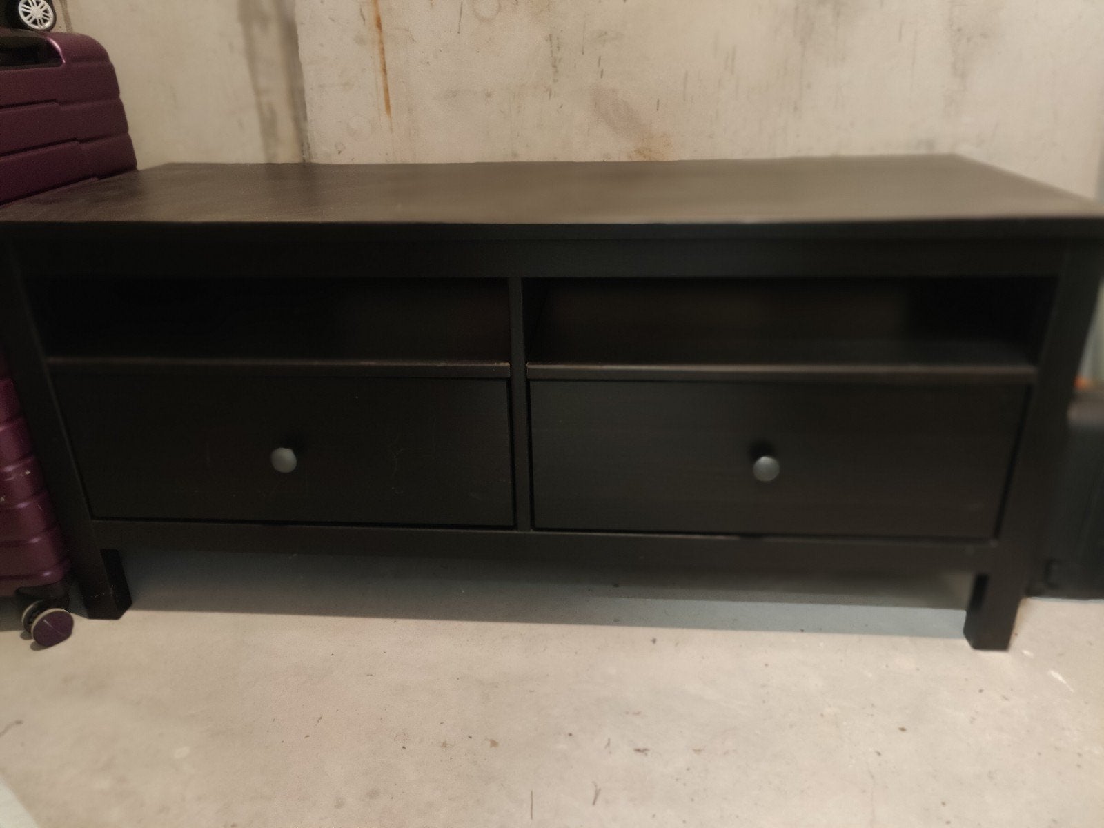IKEA HEMNES Tv-meubel/-bank in massief hout - bruin-zwart, Ophalen, Grenenhout