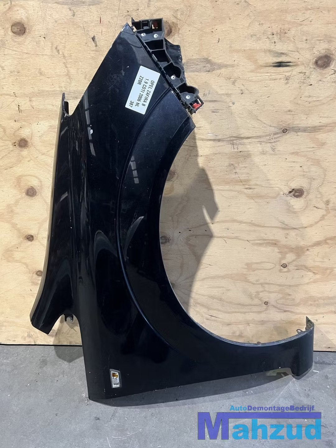 OPEL ZAFIRA B Zwart Z20R rechts voorscherm 2005-2011, Opel Automobile GmbH, Droite, Opel, Bahnhofsplatz 1
65423  Russelsheim am Main, DE