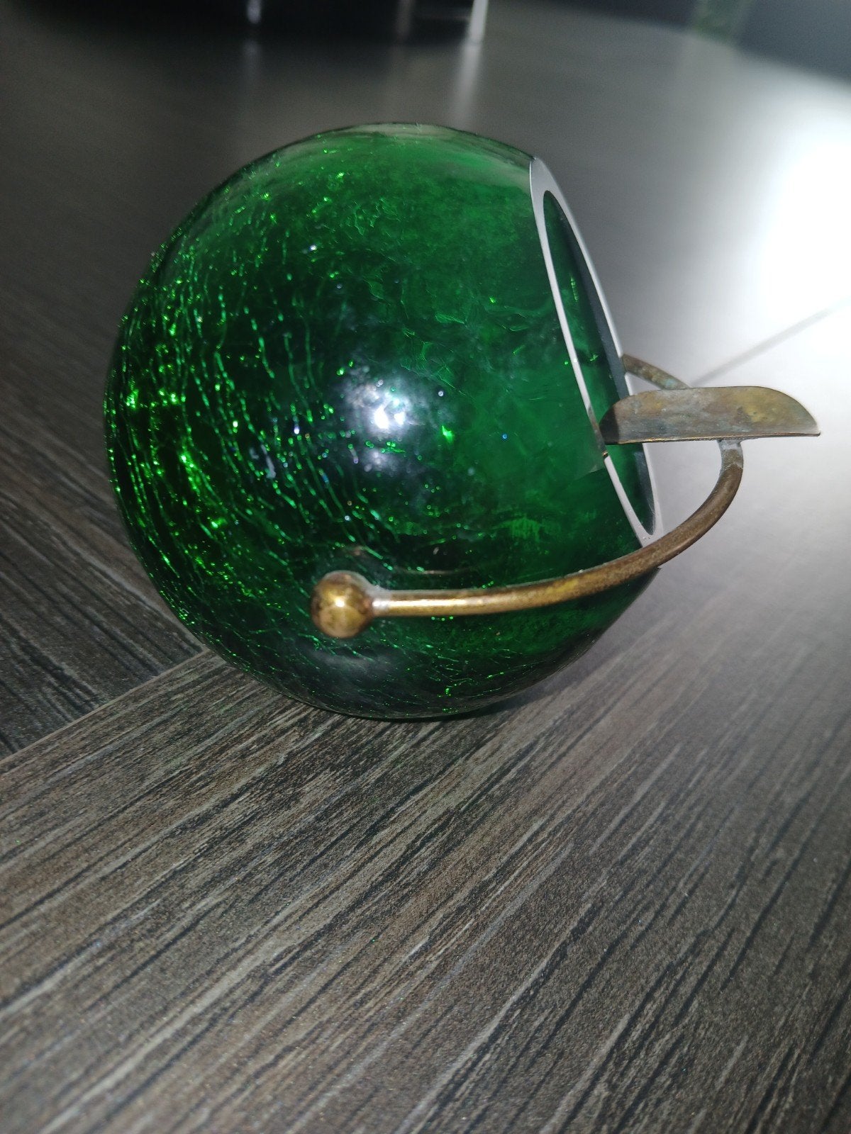 Cendrier boule vintage verre craquelé vert émeraude Mid-Cent, Ophalen