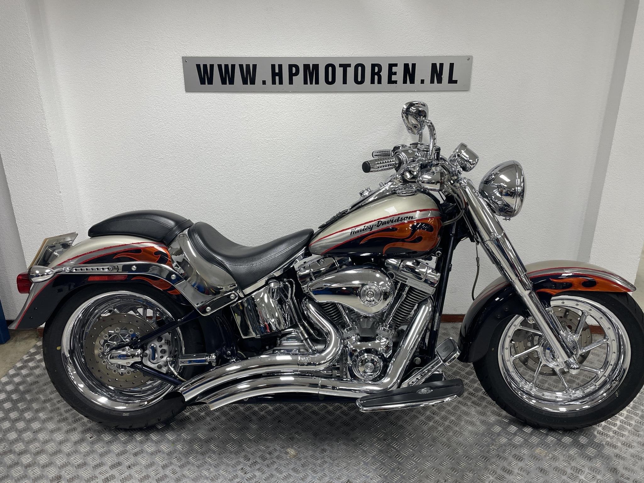 Harley-Davidson FLSTFSE-2 FATBOY FAT BOY CVO SCREAM IN EAGLE, Plus de 35 kW, Chopper, 1690 cm³