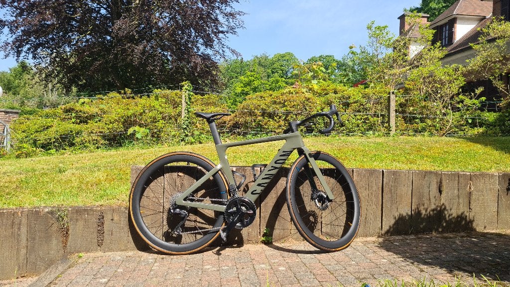 CANYON Aeroad CF SLX Di2 C46, Vélos & Vélomoteurs, Autres marques, 10 à 15 vitesses, 49 à 53 cm, Comme neuf
