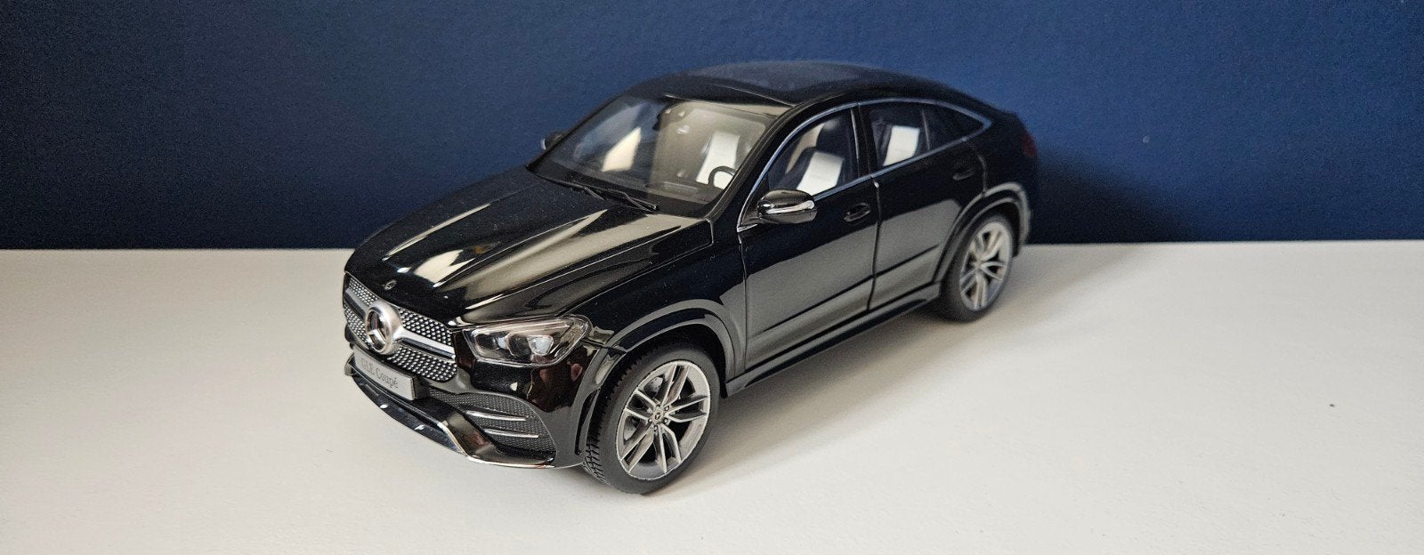 Mercedes GLE Iscale 1/18, Hobby & Loisirs créatifs, Enlèvement ou Envoi