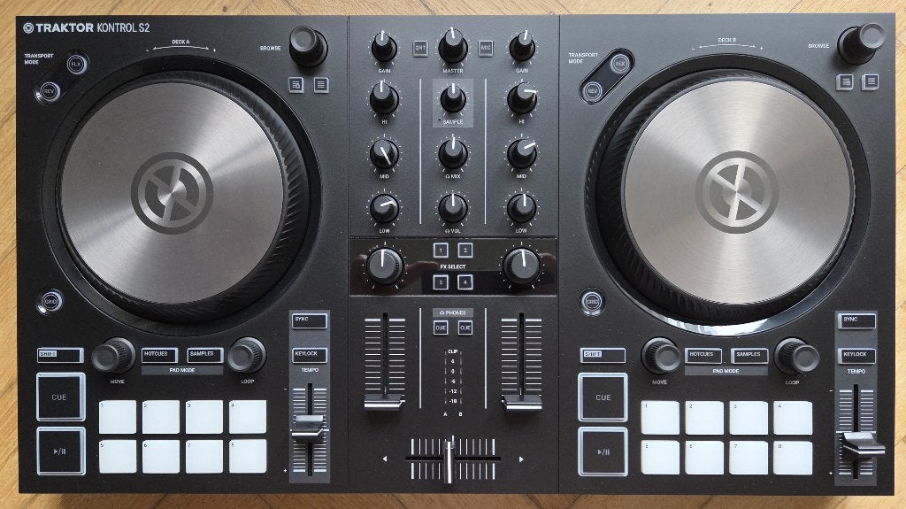 Traktor kontrol s2 mk3 - Neuf, Musique & Instruments, Enlèvement ou Envoi, Neuf