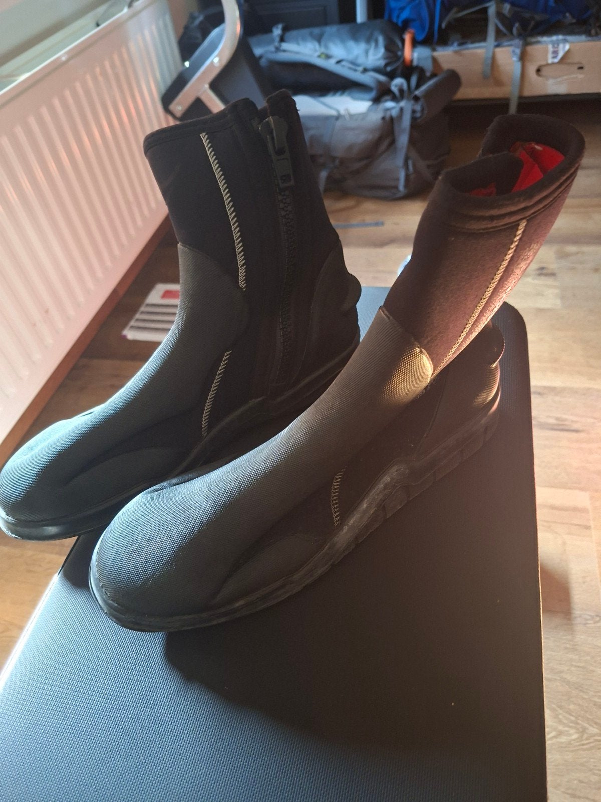 beuchat duikschoenen maat (44-45 heren), Sports nautiques & Bateaux, Enlèvement, Neuf