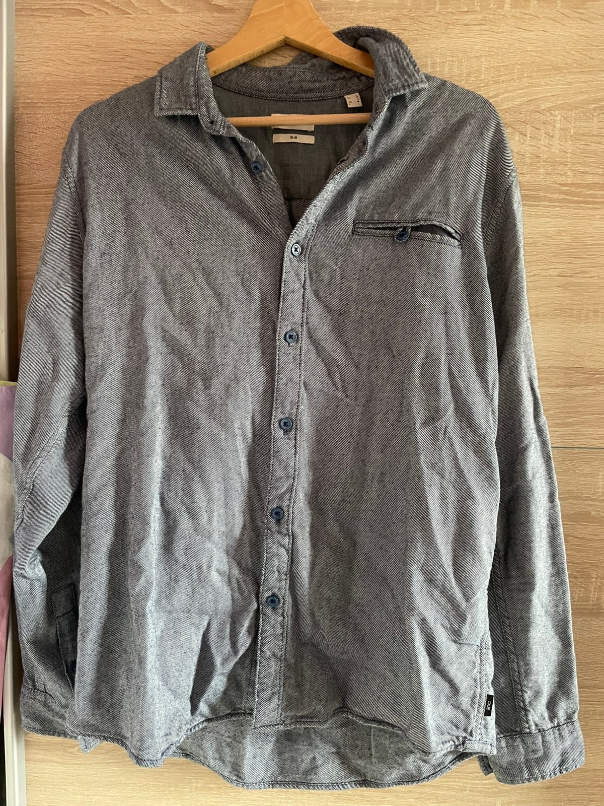 Chemise esprit neuf, Enlèvement, Comme neuf, Gris, Tour de cou 41/42 (L)