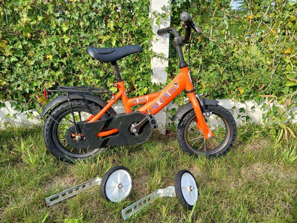 Vélo 12 pouces (3-4 ans)