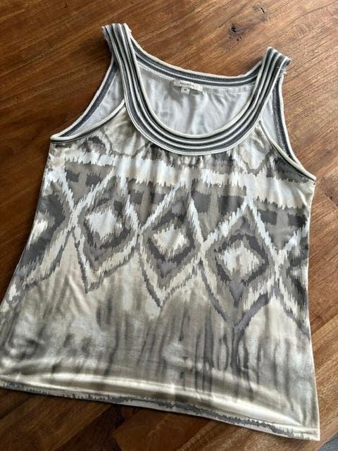 Blouse/topje Mayerline maat M, Kleding | Dames, Maat 38/40 (M), Mayerline, Beige, Ophalen of Verzenden