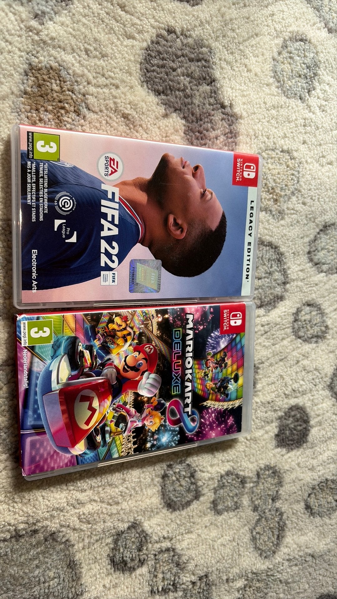 FIFA 22 Legacy Edition en Mario Kart 8 Deluxe, Ophalen, Gebruikt