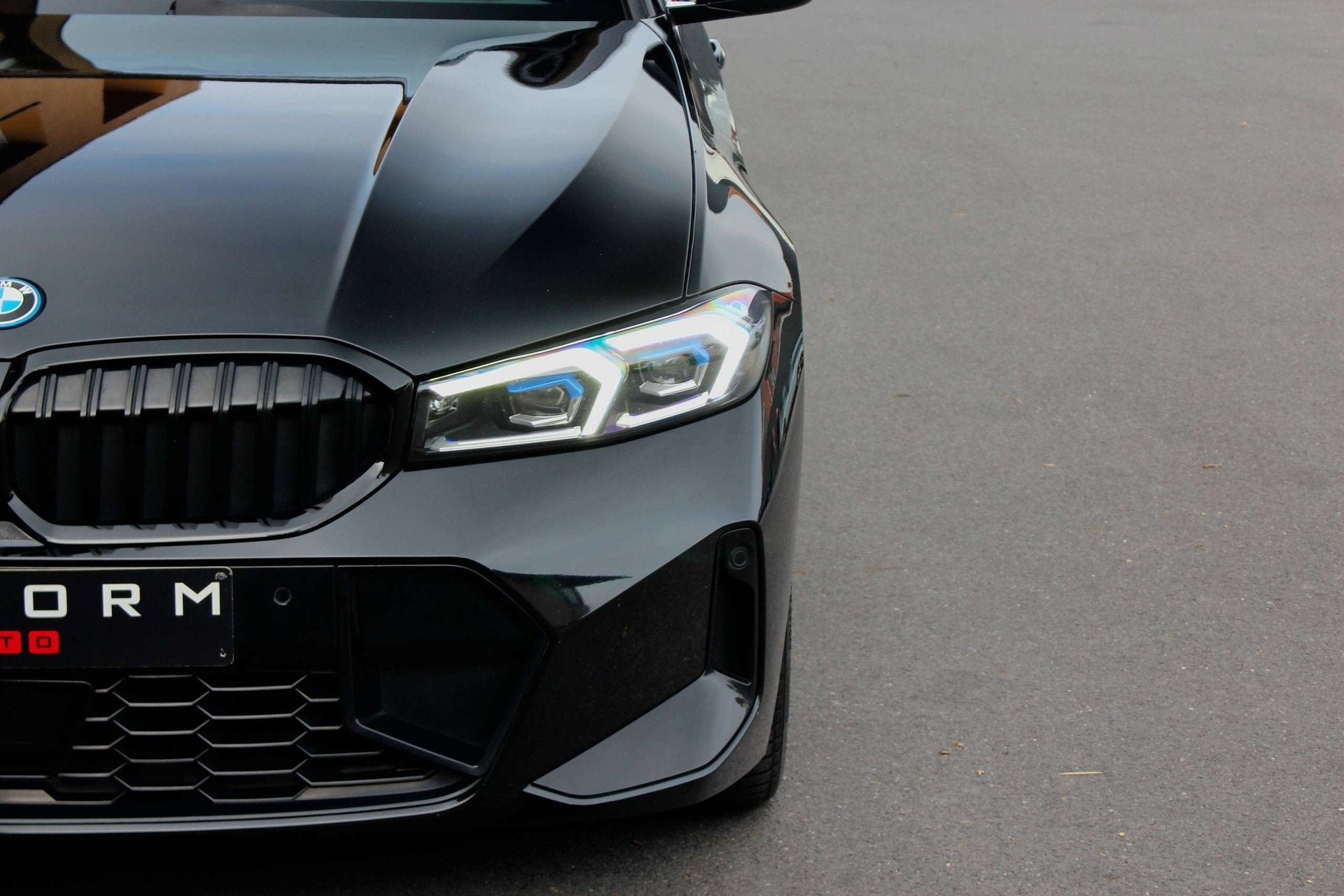 BMW 330 e*LCI*xDRIVE*TOURING*M-PACK*FULL*21% VAT*, Autos, 215 kW, Achat, Euro 6, Noir