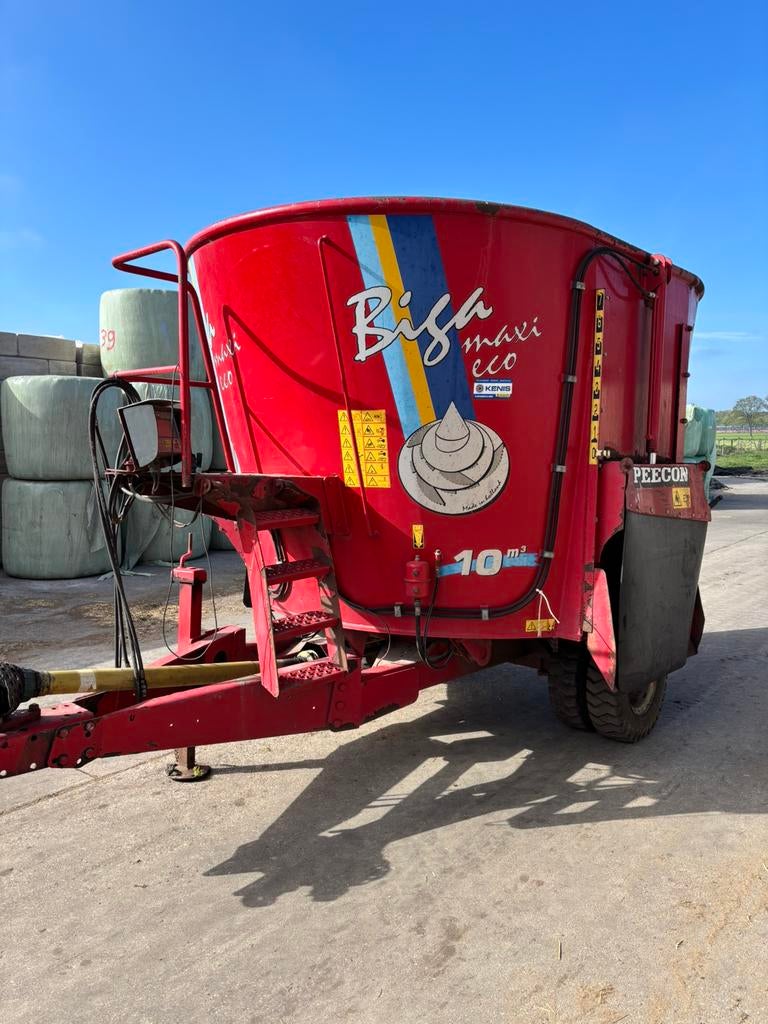 Peecon VME 100 MAXI voermengwagen, Ophalen