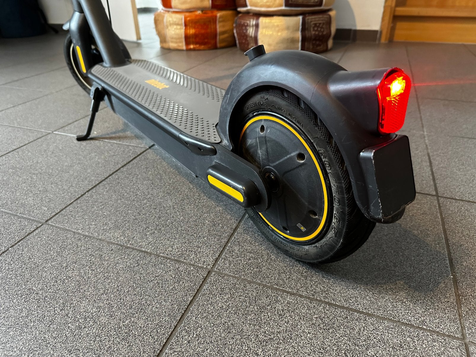 Trottinette e-Step SEGWAY Ninebot Max G30E II, Vélos & Vélomoteurs, Enlèvement, Utilisé, Step électrique (E-scooter)