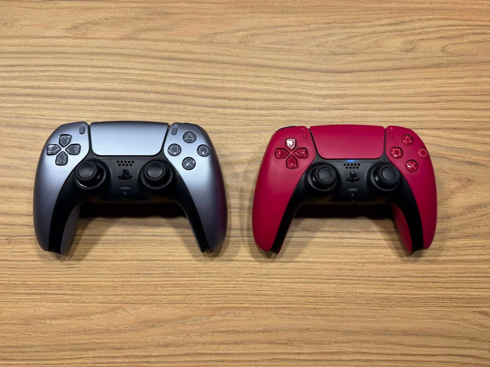 Ps5 2 controllers KOOPJE!, Games en Spelcomputers, Ophalen of Verzenden
