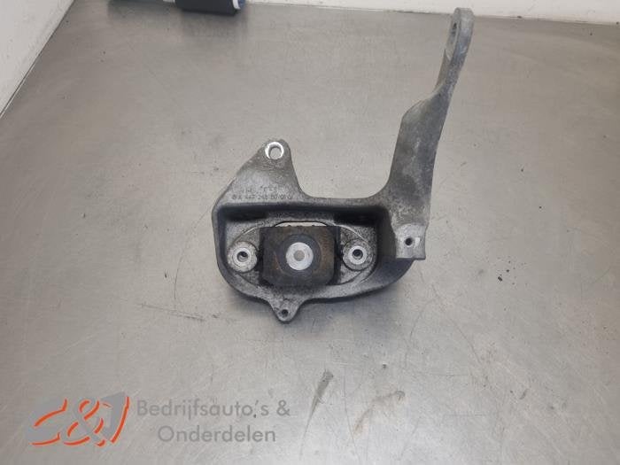 Support moteur d'un Mercedes Vito, 3 mois de garantie, Utilisé, -, -