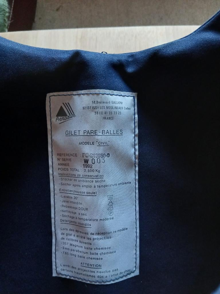 Kogelvrije vest, Ophalen, Overige soorten, Kleding of Schoenen