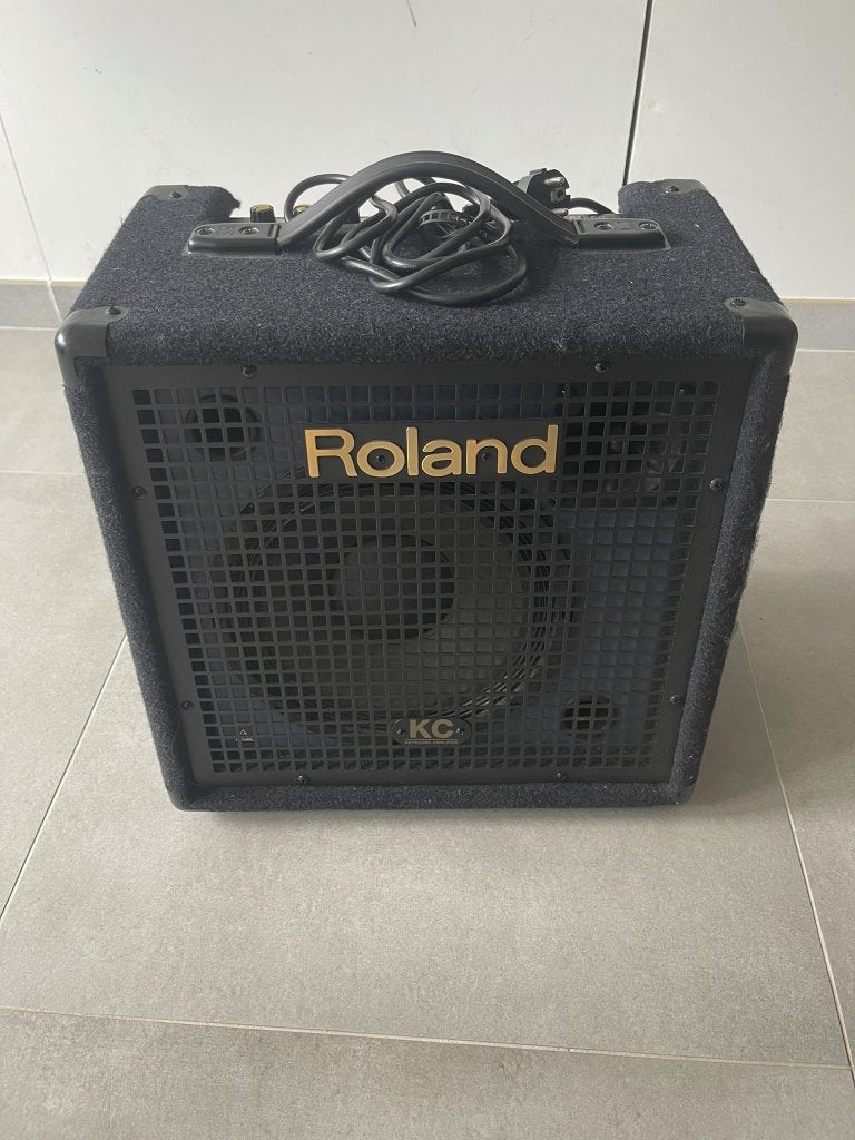 Roland KC-60 versterker, Muziek en Instrumenten, Ophalen of Verzenden, Gebruikt, Minder dan 50 watt