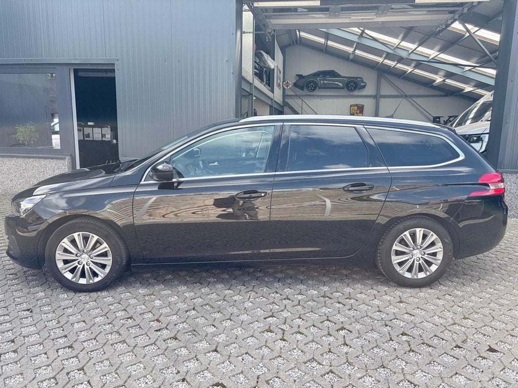 Peugeot 308 SW 1.2 PURETECH 130 S&S EAT8 ALLURE PACK 5D, Automaat, Zwart, Leder, 5 deurs