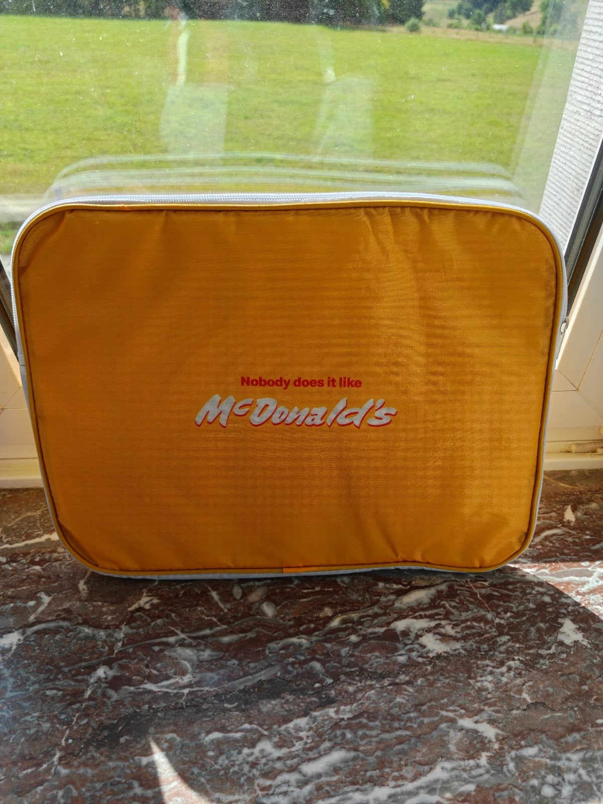 Pochette transport PC 14" MCDONALD'S, Computers en Software, Laptoptassen, Ophalen of Verzenden, 14 inch, Nieuw, Laptophoes