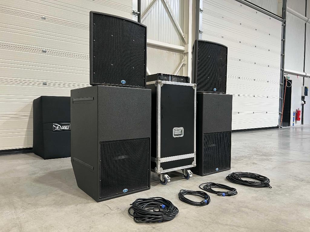 Danley Sound Labs / Lab.Gruppen: 2x TH115 2x SM80 FP10000Q, Ophalen of Verzenden, Gebruikt, Complete surroundset, Overige merken