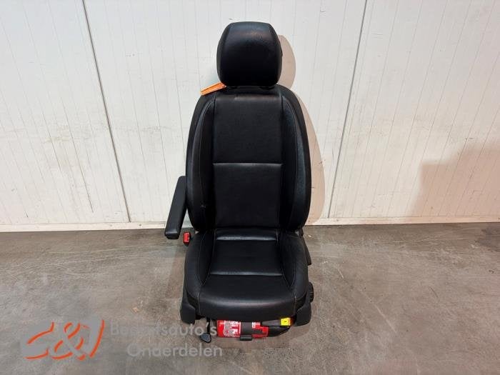 Siège gauche d'un Mercedes Vito, 3 mois de garantie, Utilisé, -, -