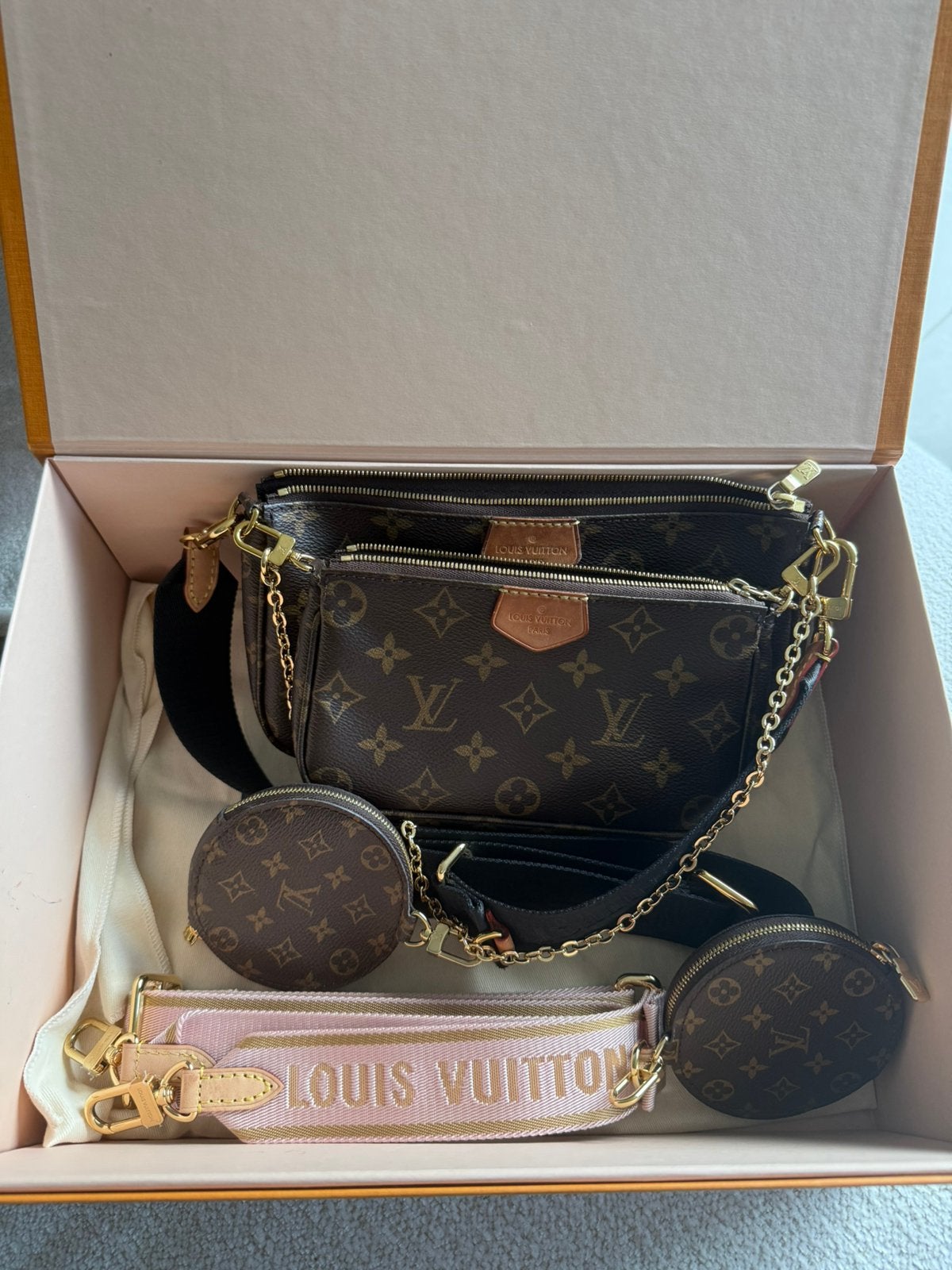 Louis Vuitton multi pochette tas met extra strap, Verzenden, Zo goed als nieuw, Roze