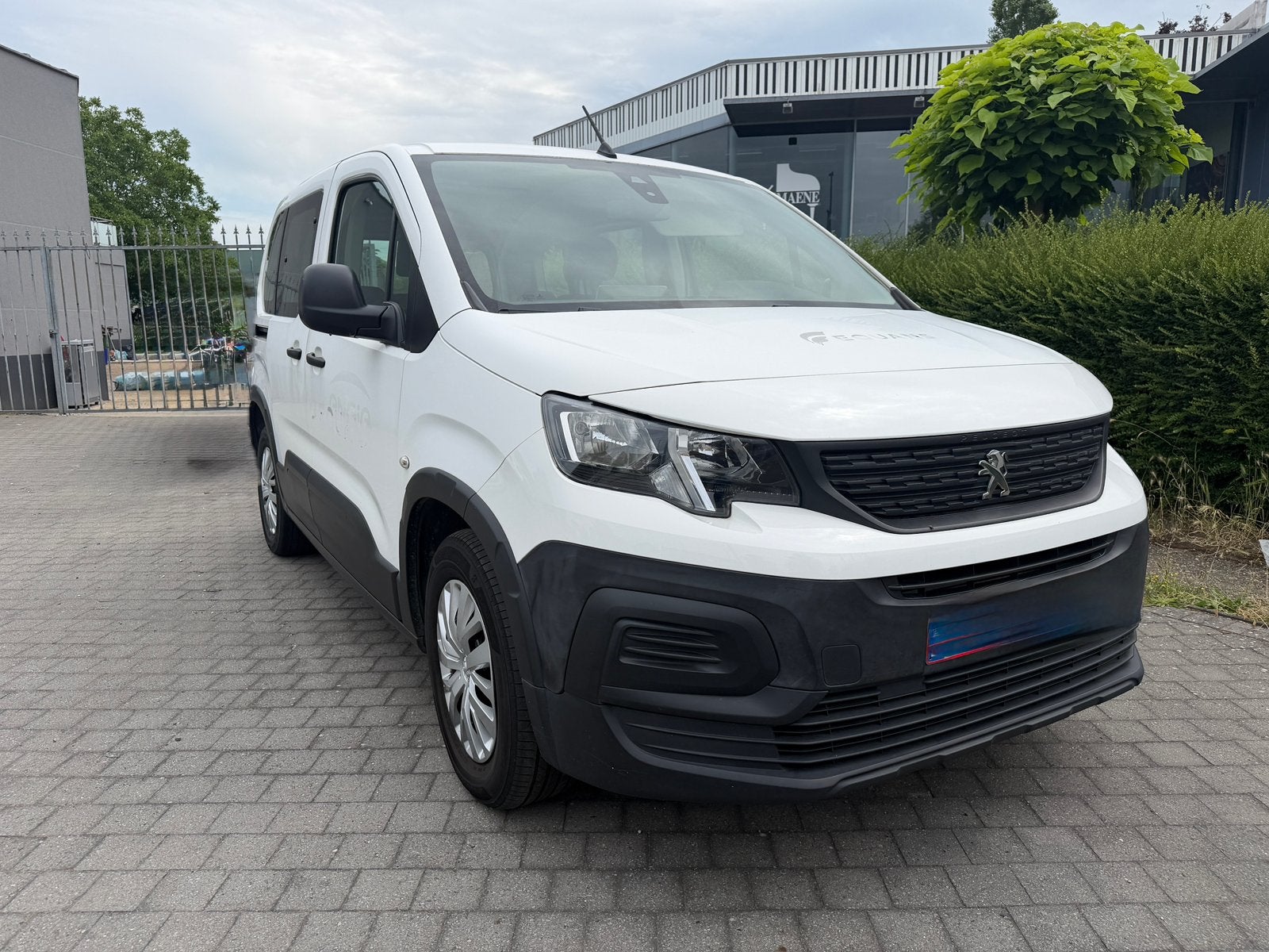 Peugeot rifter  2021 1.5 diesel 6b-ISC-FCM, Autos, 75 kW, Achat, Euro 6, Entreprise
