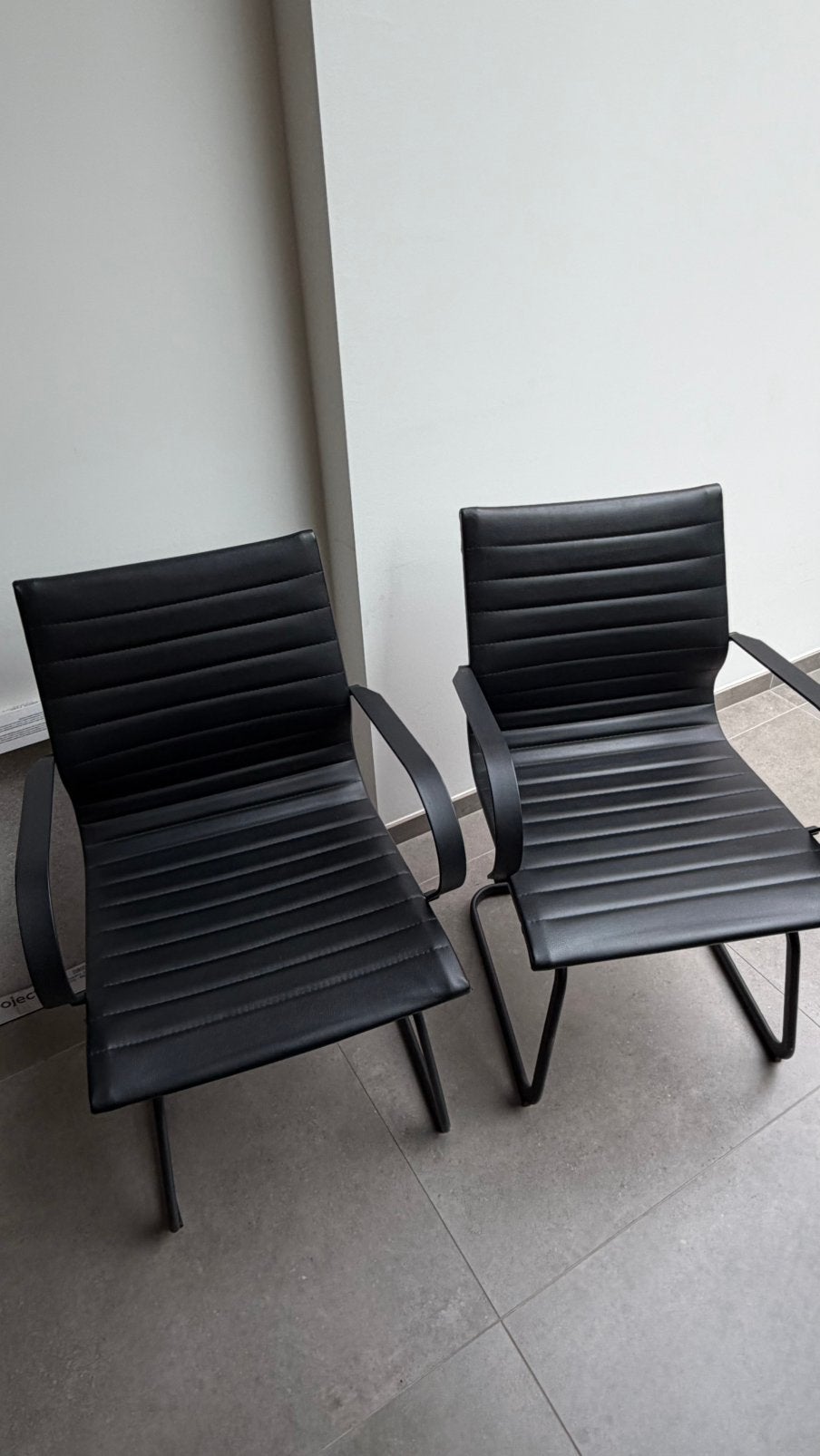 4 stuks Vergaderstoelen/ stoelen, Huis en Inrichting, Stoelen, Ophalen, Gebruikt, Zwart