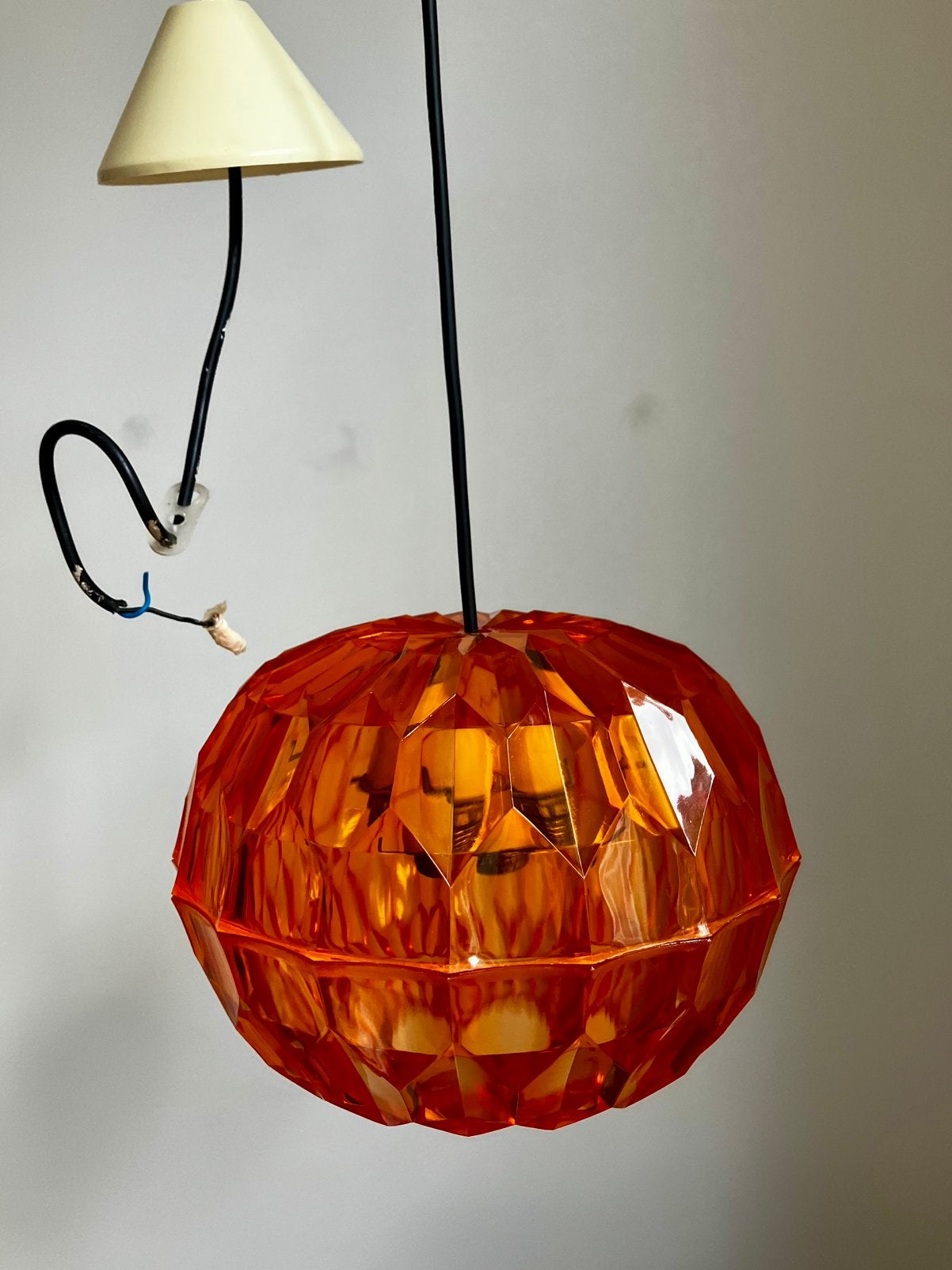 Suspension vintage en plastique orange, Enlèvement ou Envoi, Synthétique, Vintage les années 1970, E27 (grand)