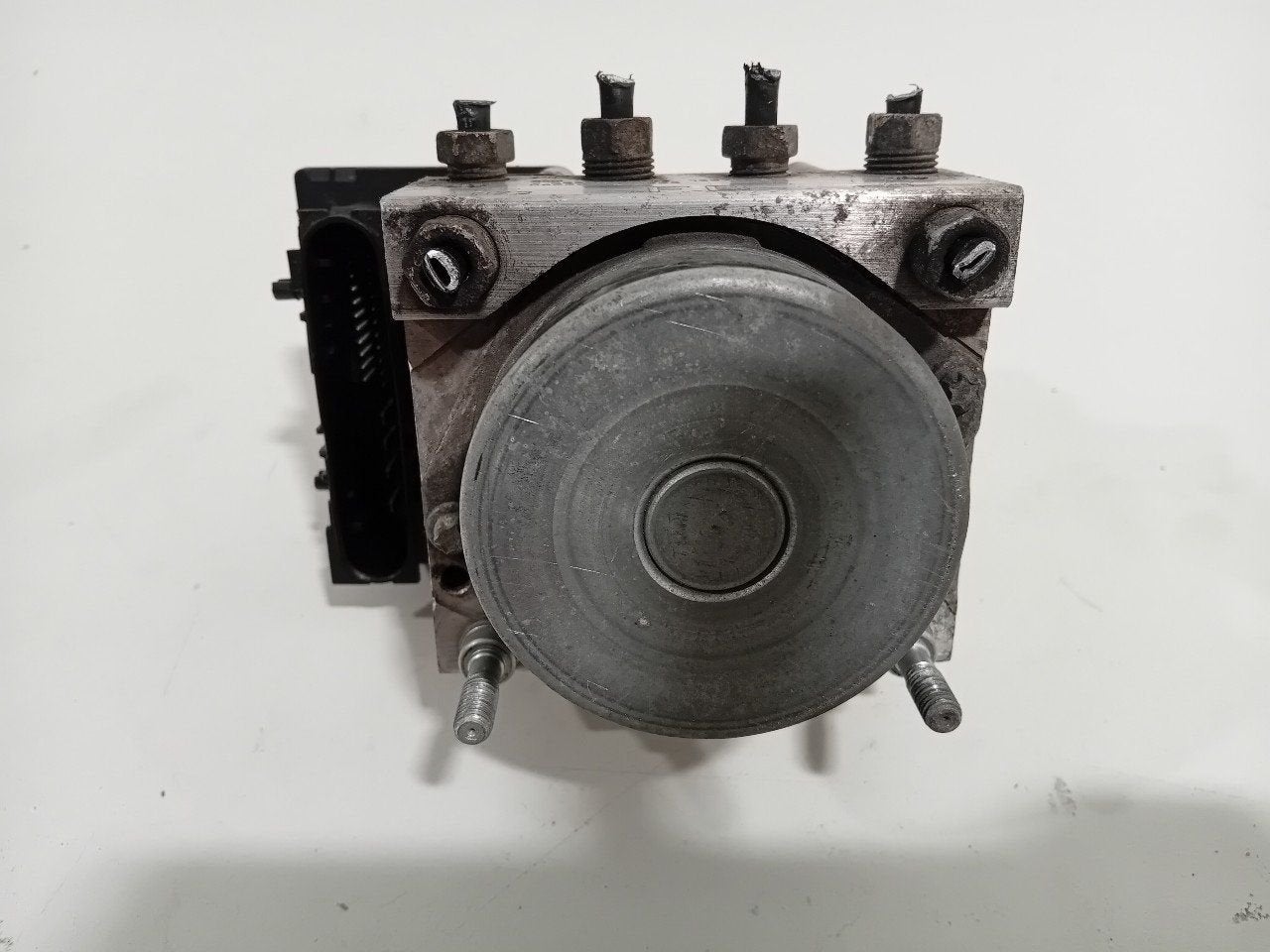 Abs pomp Opel Corsa, Onderdelen@venauto.nl, Van der Ven Autorecycling B.V., Gebruikt, Ettenseweg 76, 4706 PB Roosendaal, The Netherlands