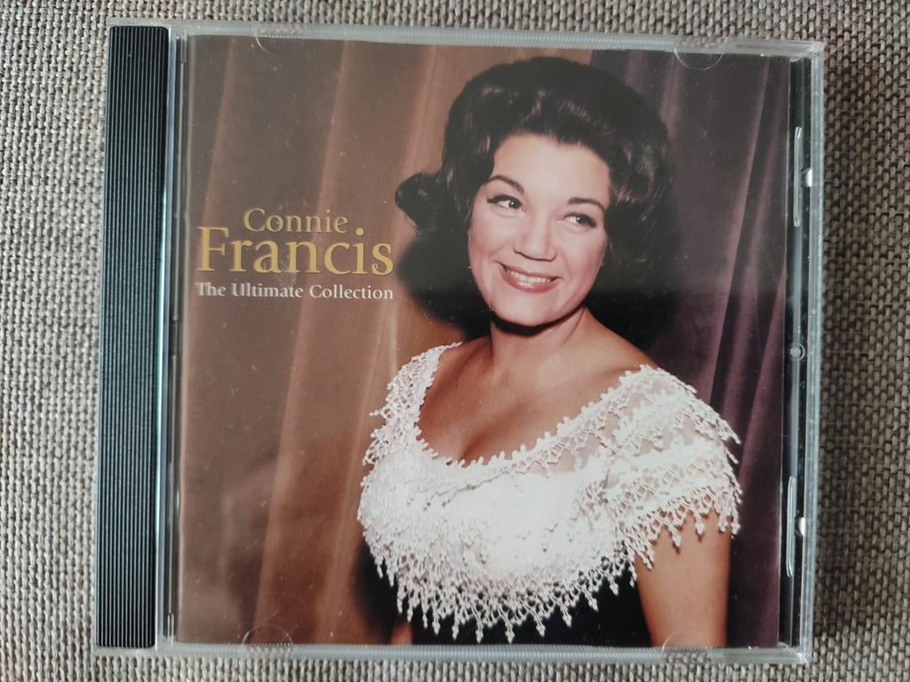 CD : CONNIE FRANCIS - THE ULTIMATE COLLECTION, Ophalen of Verzenden, Zo goed als nieuw