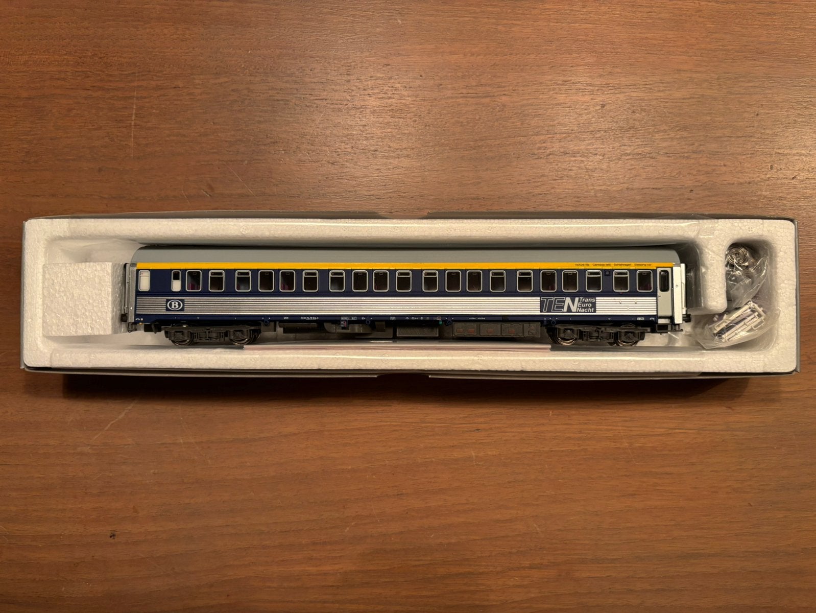 Modèles LS 42037 - SNCB WL AB30 (logo B, logo Dix), Hobby & Loisirs créatifs, Trains miniatures | HO, Enlèvement ou Envoi, Comme neuf