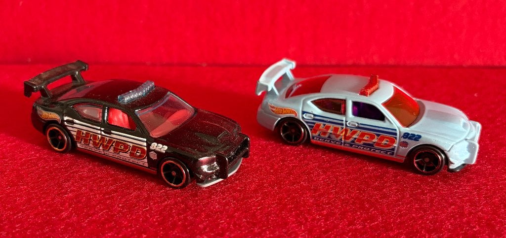 Lot de 2 Voitures Chrysler HWPD Hot Wheels Vintage 1/64, Enlèvement ou Envoi, Voiture