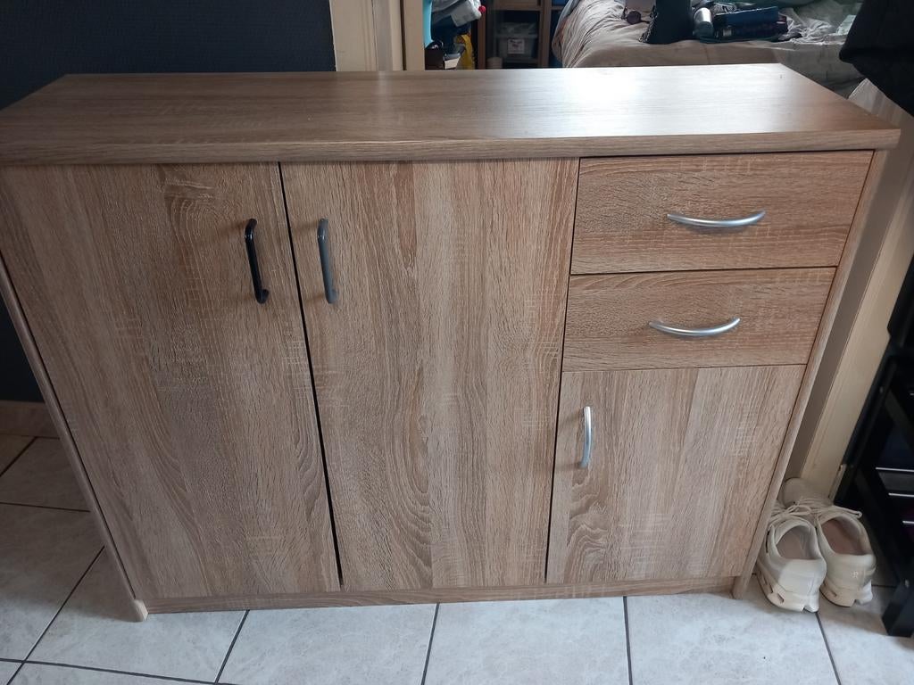 Dressoirkastje met 3 deuren en 2 schuifjes, Enlèvement