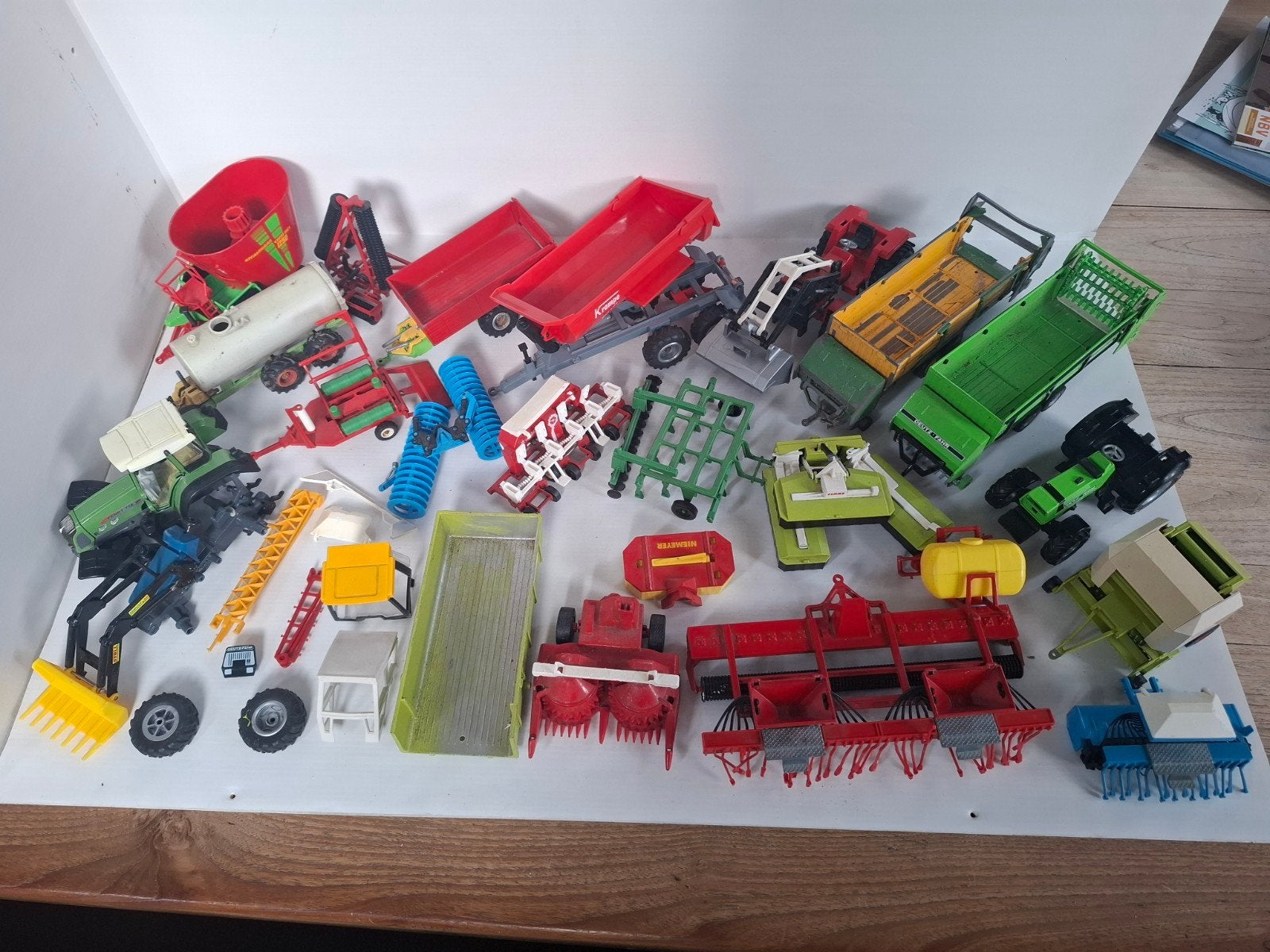 Lot de tracteurs et accessoires agricoles Siku, Enlèvement ou Envoi, Utilisé, Tracteur et Agriculture, SIKU