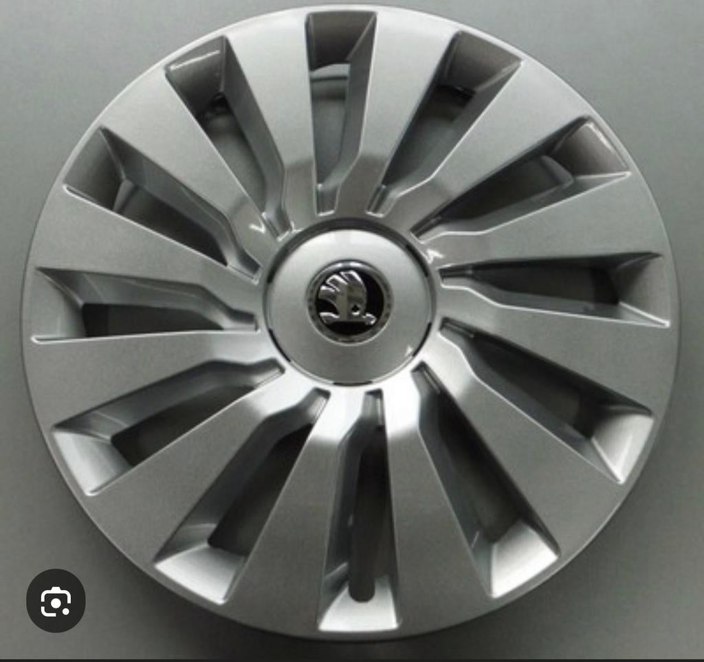 1 enjoliveur d’origine  Skoda octavia roomster superb 16", Autos : Divers, Enlèvement ou Envoi, Comme neuf
