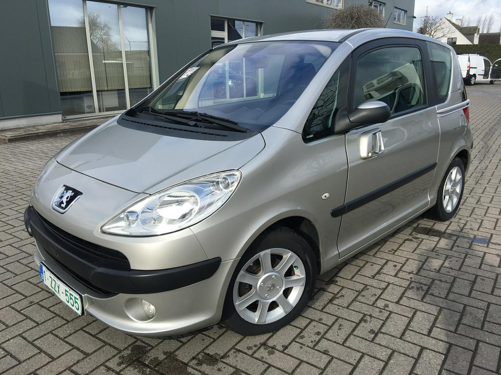 1007 1.4i AUTOMAAT/AIRCO!!!!!!, Auto's, Automaat, 1360 cc, 4 cilinders, 0 kg