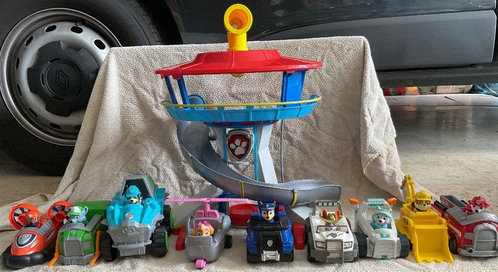 Paw Patrol uitkijktoren met figuren, Ophalen, Zo goed als nieuw